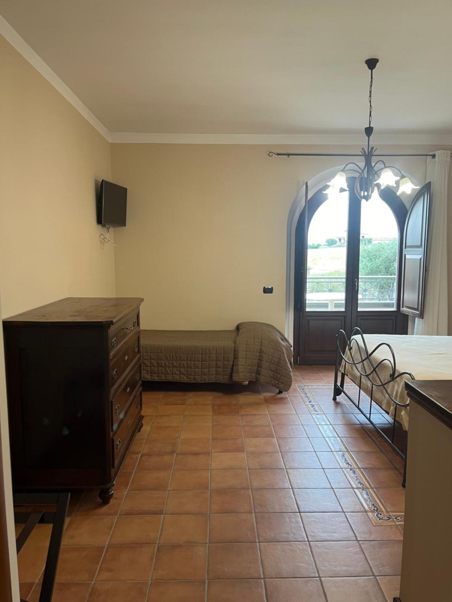 La Vecchia Torre Villa San Nicola Manfredi Buitenkant foto