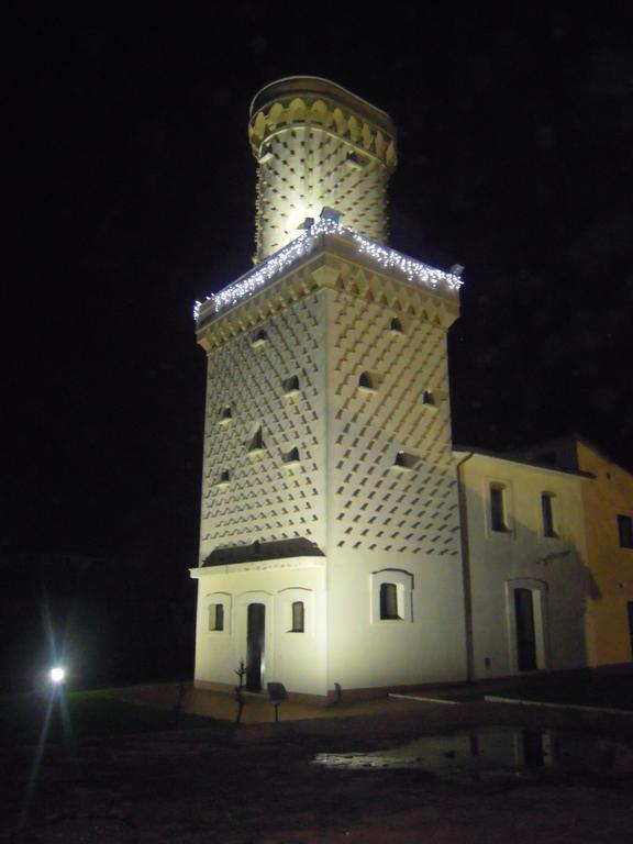 La Vecchia Torre Villa San Nicola Manfredi Buitenkant foto