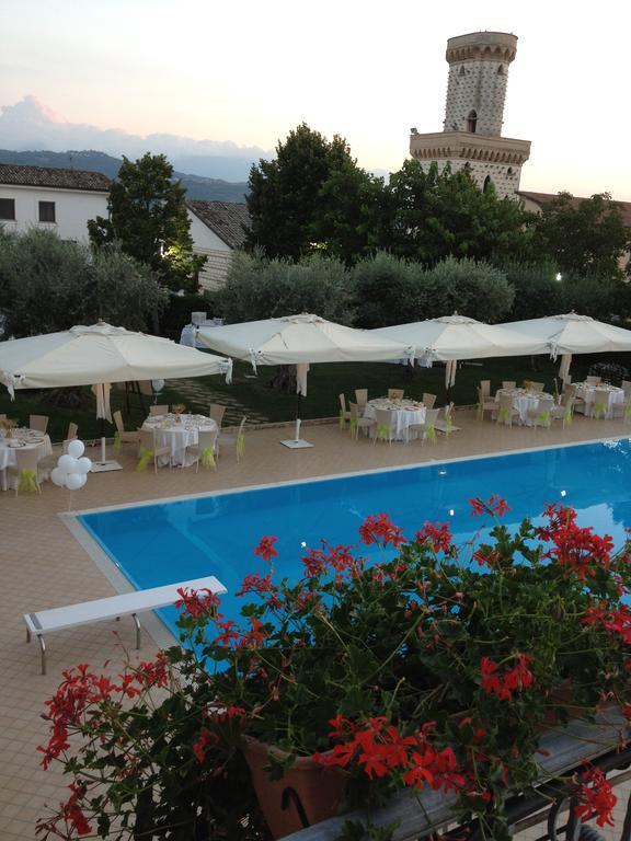 La Vecchia Torre Villa San Nicola Manfredi Buitenkant foto